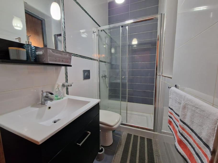 City Center Properties - Modern Two Bedroom Apartment With A Hot Tub And Amazing Location San Pawl il-Baħar Eksteriør billede